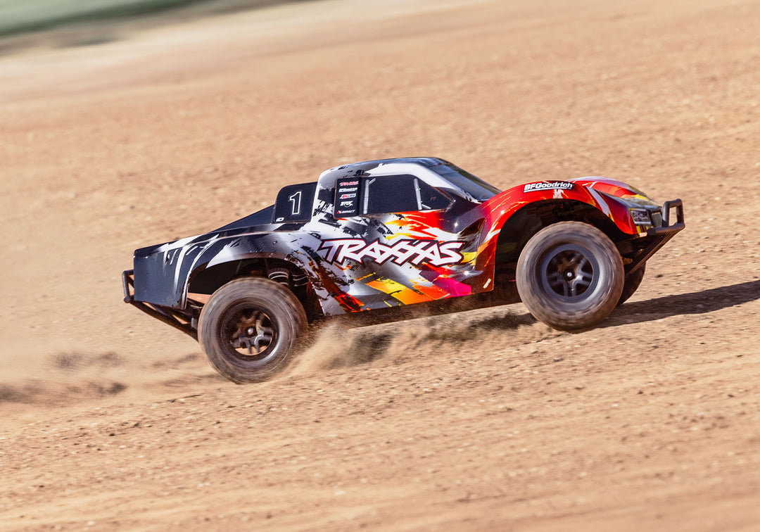 Traxxas Slash 2WD Brushless 58434-4 - Red acción derecha
