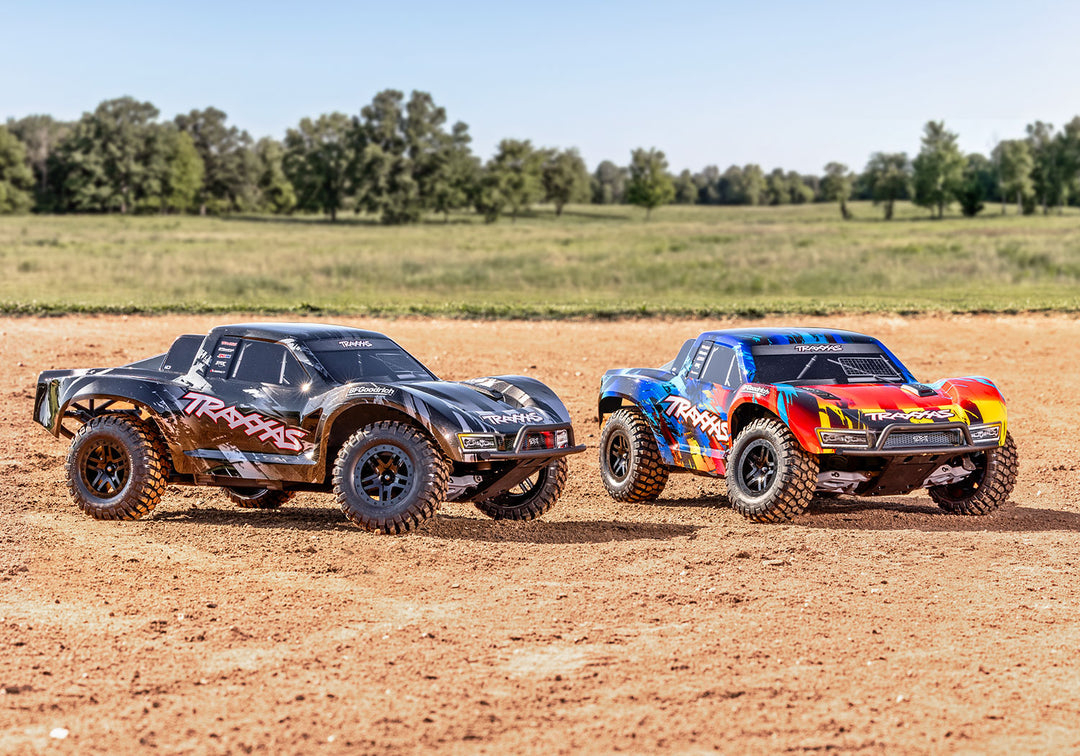 Traxxas Slash 2WD Brushless 58434-4 - Rock and Roll acción tierra