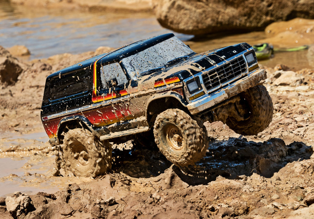 Traxxas TRX-4 1979 Ford Bronco 82246-4 - Acción 4
