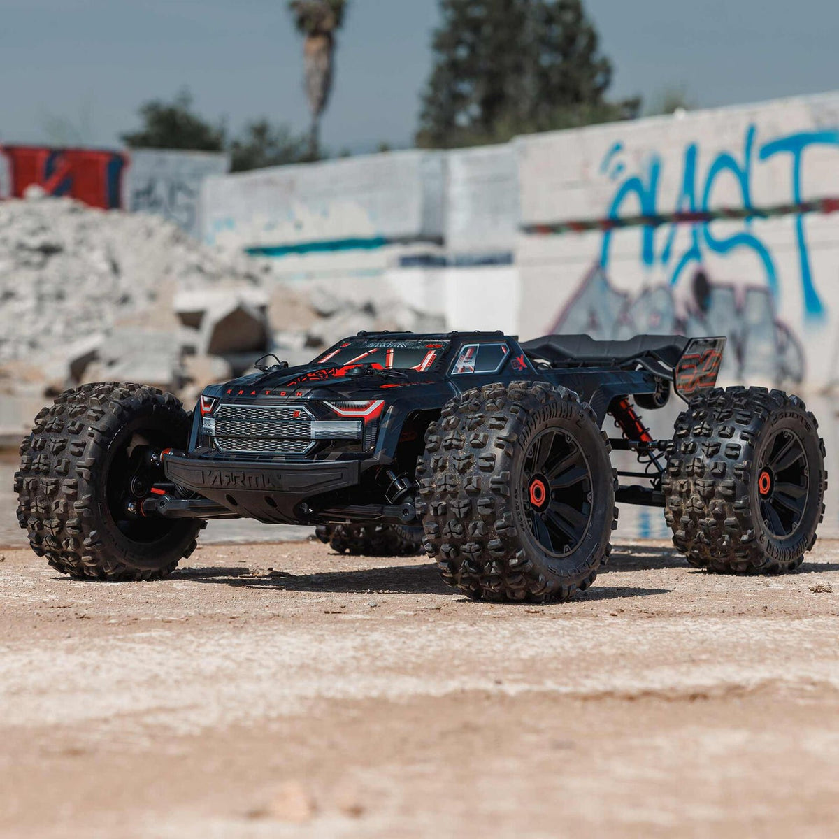 ARRMA KRATON 8S EXB ARA5808V2T1 - Vista 17
